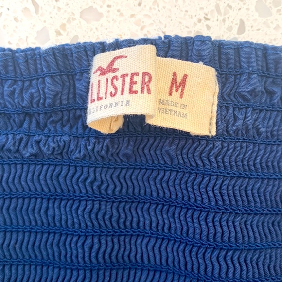 “Hollister” Crop Top - Picture 4 of 5